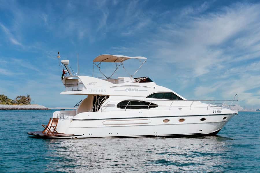 Dubai: Private Luxury Yacht Tour on a 50-Foot Yacht - The Route: Dubai Marina to Burj Al Arab, Then the Icons You Came For