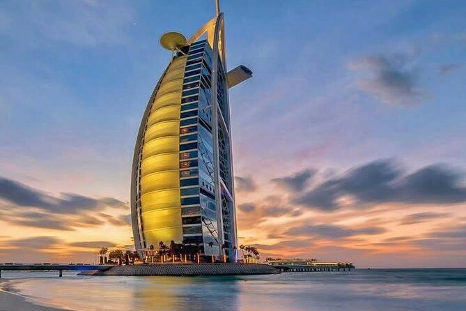 Dubai Private Modern Tour From Ras Al-Khaimah - Burj Khalifa and the Dubai Mall connection: two hits, one long stop
