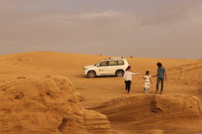 Dubai Private Premium Desert Safari with BBQ Dinner in 4WD - The easiest way to trade Dubai’s skyline for dunes