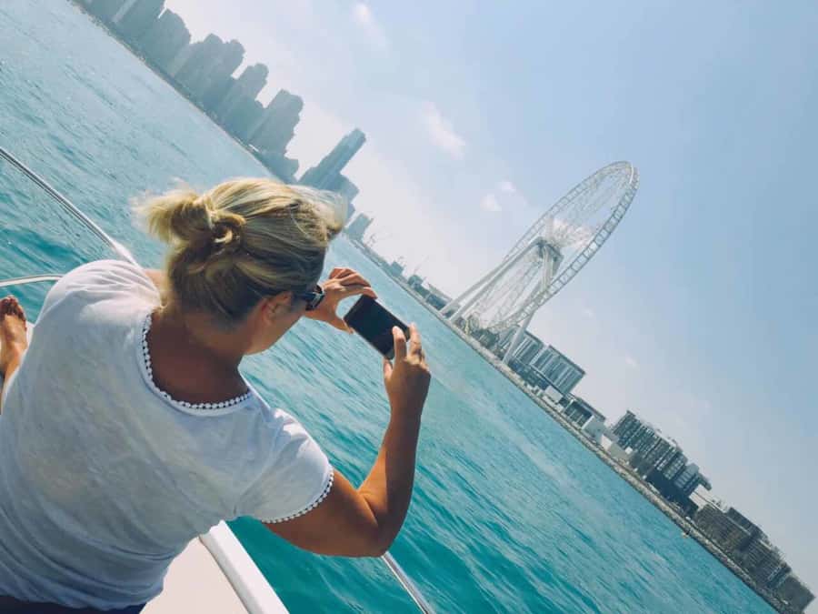 Dubai: Private Sea Escape Cruise - Swim, Tan & Sightsee - 3-hour cruise: extended swimming time and a calmer rhythm