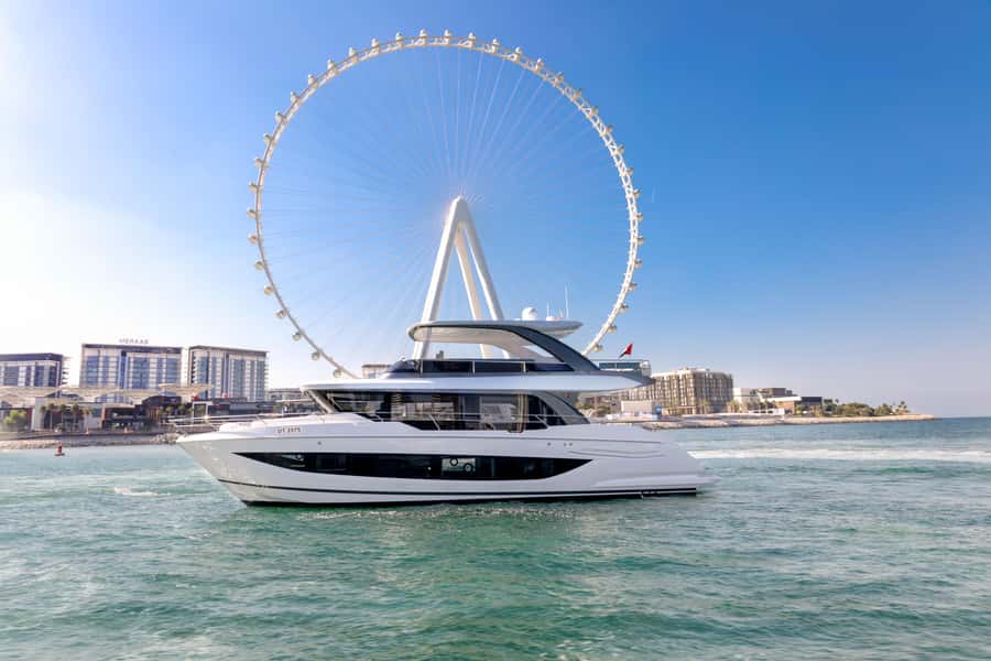Dubai: Private VIP Luxury Yacht Tour with BBQ & Drinks - Meeting at Dubai Harbour and what your timing really looks like
