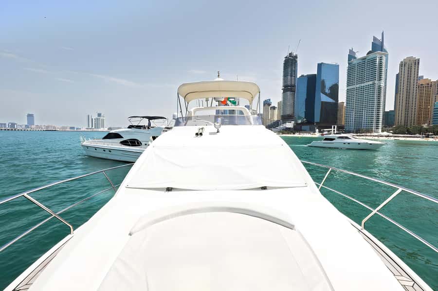 Dubai: Private Yacht Tour Experience with Soft Drinks - The photo stops that shape the whole route