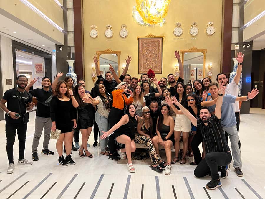 Dubai: Pub Crawl Nightlife Tour - Key highlights that make this pub crawl work