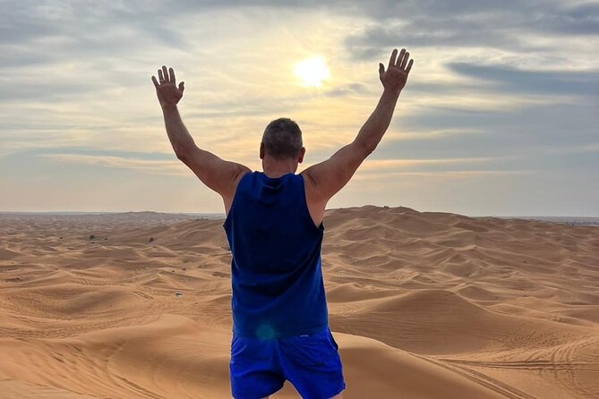 Dubai Red Dune Safari with Bedouin BBQ Dinner & Hotel Transfers - Bedouin BBQ buffet dinner: what you get and how to enjoy it
