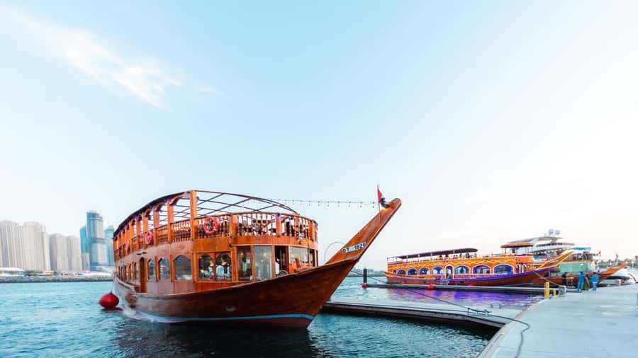 Dubai: Scenic Dhow Cruise with Buffet Dinner and Live Shows - Quick hits