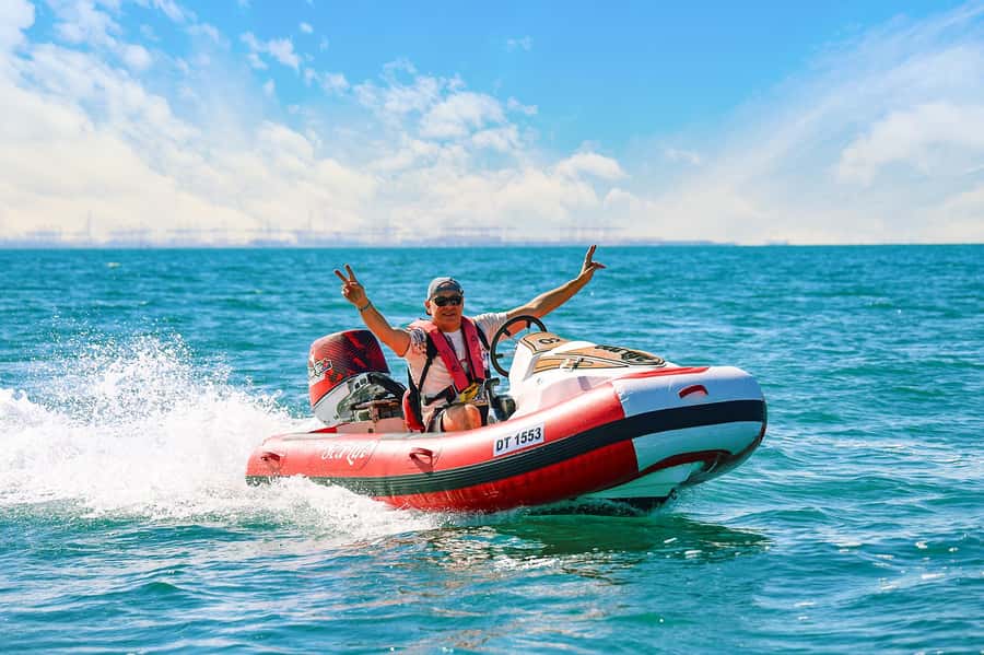 Dubai: Self-Drive Boat Experience for 1 or 2 People - Key highlights before you go