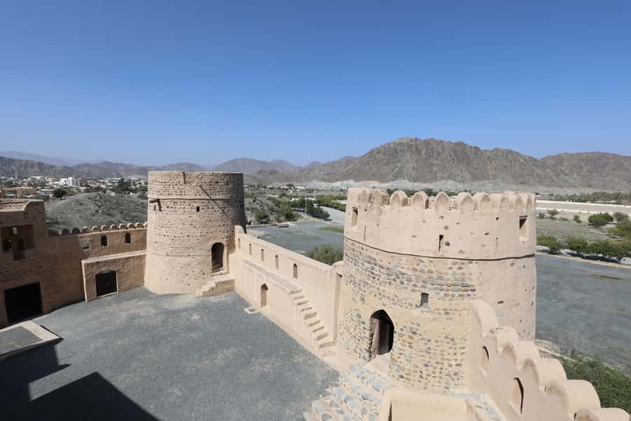 Dubai: Sheikh Zayed Mosque, Fujairah and Khorfakkan Tour - The Dubai to Fujairah Drive: More Than Just Getting There