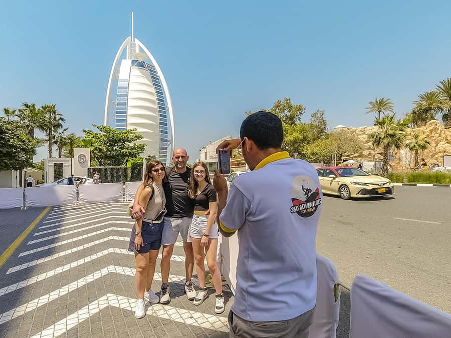 Dubai: Signature Old Town, Heritage Souks & Traditional Abra - Dubai Creek by abra: the classic ride and the summer rule