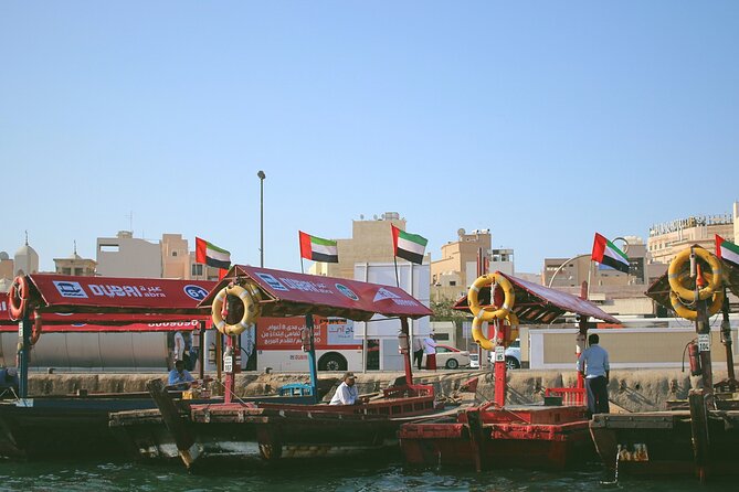 Dubai Souks, Museum Guided Tour with Boat Ride and Food Tastings - Key highlights at a glance