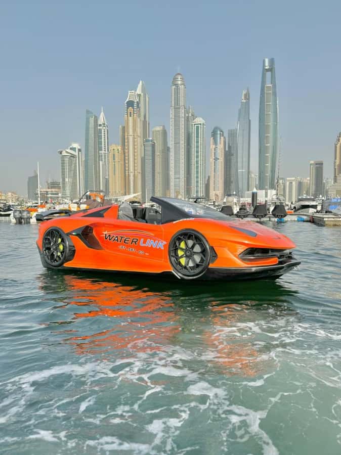 Dubai: Splash & Thrill | 20min Jet Car DXB Harbour - Locker access, bottled water, and the small comfort wins