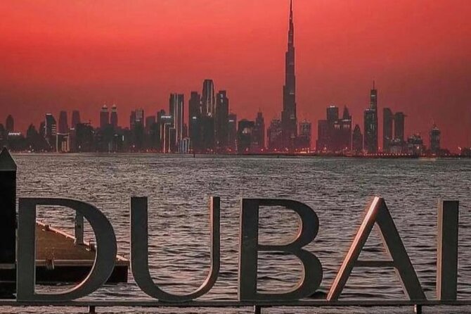 Dubai stopover tour with airport transfers & flexible durations - Palm Jumeirah: a quick look at the man-made icon