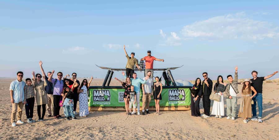 Dubai: Sunrise Hot Air Balloon Ride with Transfers - Comfort checklist: warm clothing, no big bags, and an ID ready to go