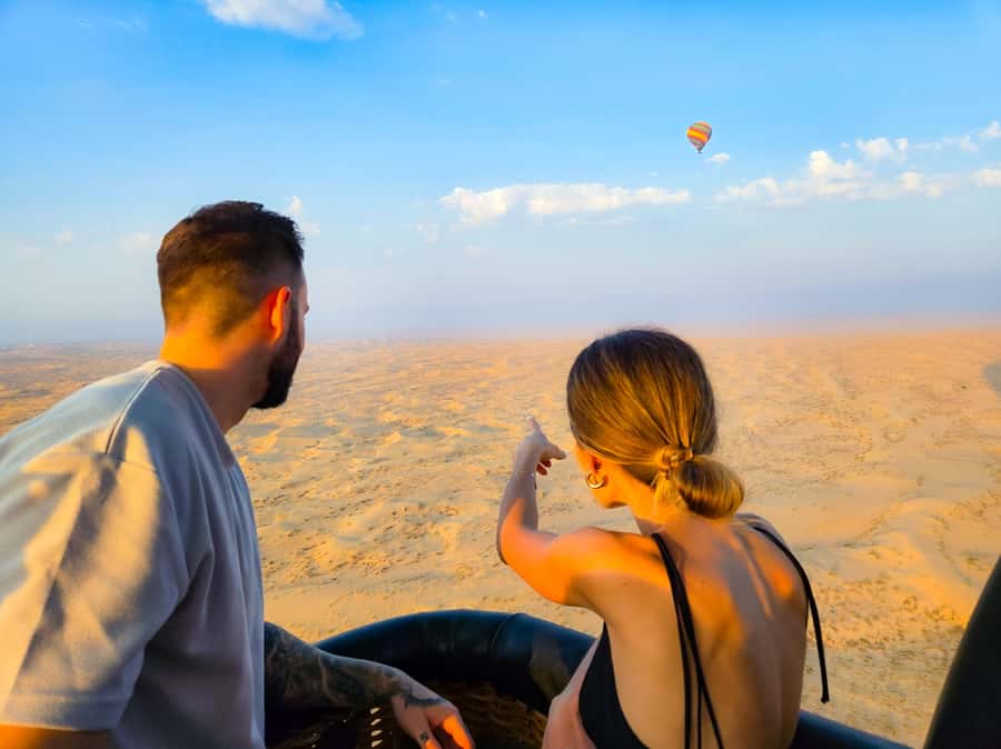 Dubai: Sunrise Hot Air Balloon Ride with Transfers - Should you book this Dubai sunrise balloon ride?
