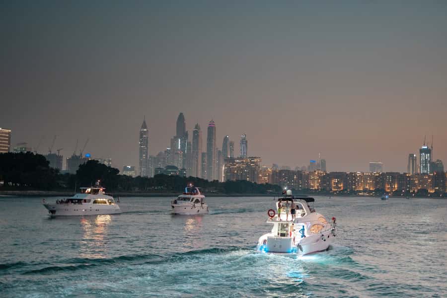 Dubai: Sunset & Night Cruise with Bites and Drinks - Burj Al Arab scenic views, plus what to watch for