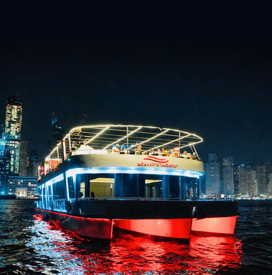 Dubai: Sunset or Dinner Cruise with Live Music & Open Bar - Two Decks, Better Photos: How to Use Your Seating Time