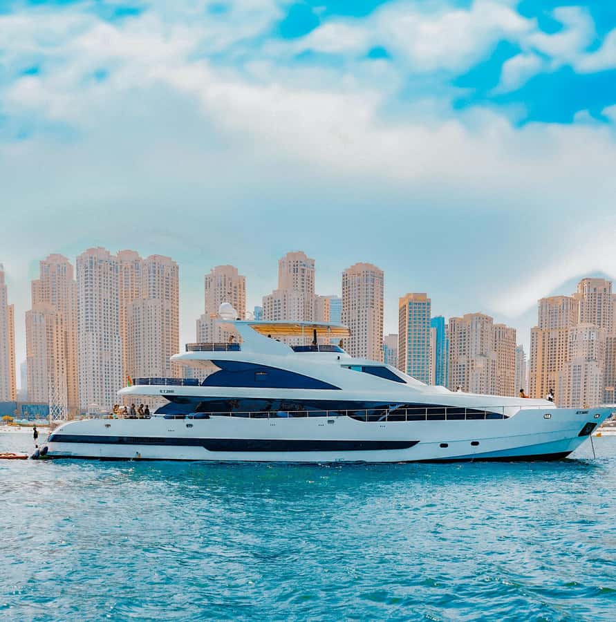 Dubai: Superyacht Experience with Live Music & Drinks - The cruise route: Dubai Harbor views you can’t get from the road