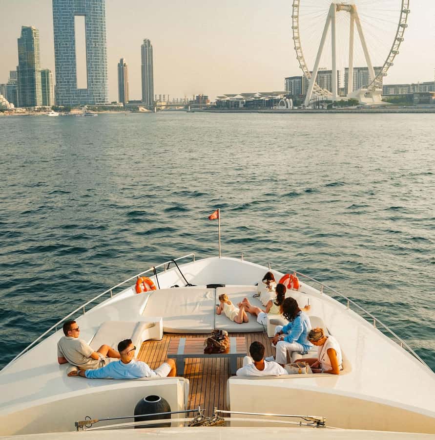 Dubai: Superyacht Experience with Live Music & Drinks - The value question: why $113 can feel like a win in Dubai