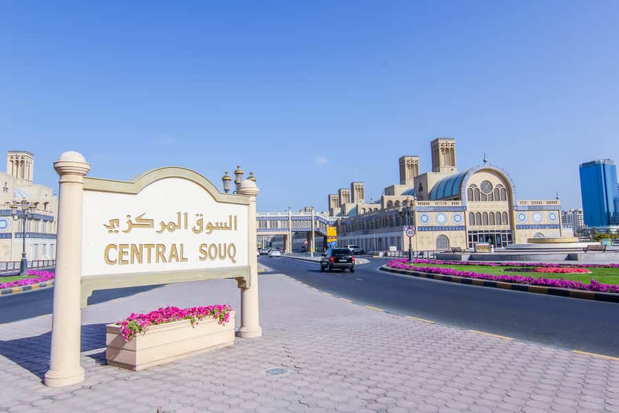 Dubai: The Pearl Of The Gulf - Half Day Sharjah City Tour - King Faisal Mosque: Sharjah’s biggest mosque, with guided context