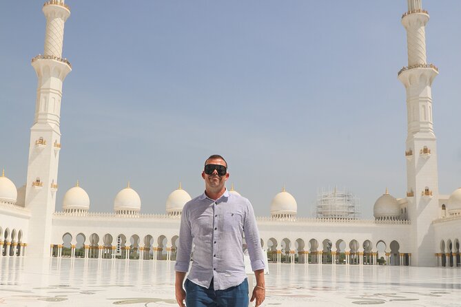 Dubai to Abu Dhabi Day Trip: Grand Mosque, Palace & Etihad Towers - Key highlights to look forward to