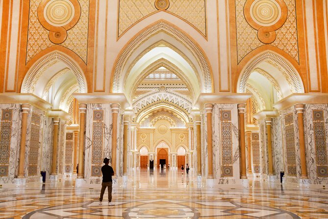 Dubai to Abu Dhabi Day Trip: Grand Mosque, Palace & Etihad Towers - The Dubai-to-Abu Dhabi Rhythm (and Why the Morning Pick-Up Matters)