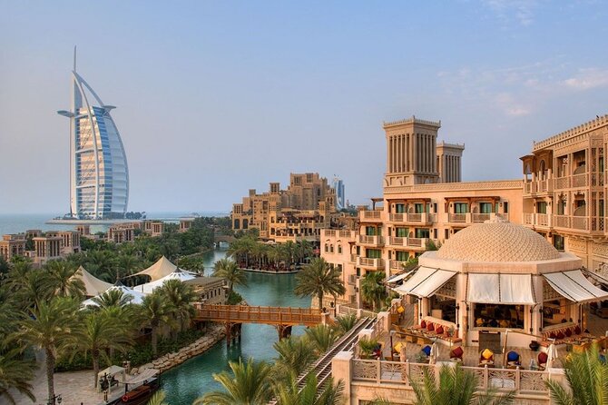 Dubai Top 5 - Souk Madinat Jumeirah: enough time to browse, not enough to wander forever