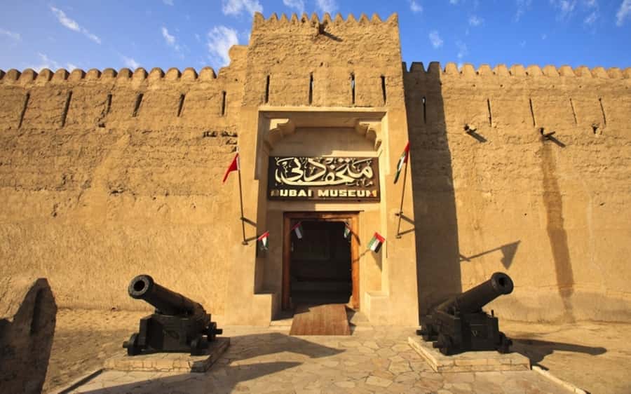 Dubai: Top City Attractions Photo Stop Tour - Burj Khalifa: how to get your best photos fast