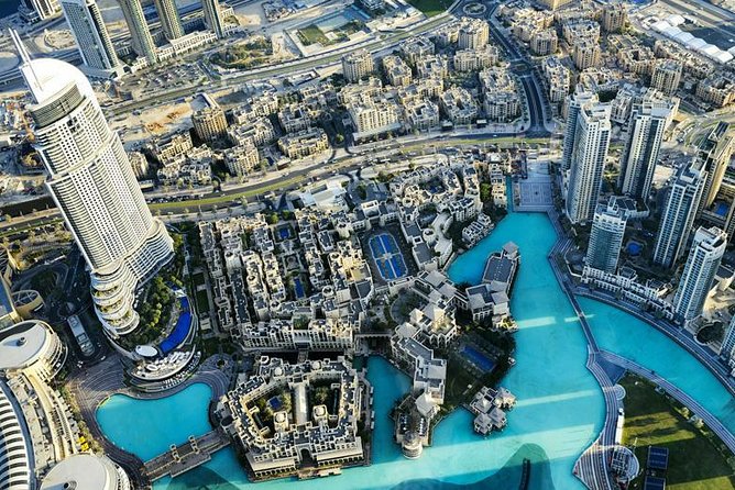 Dubai Top Five Attraction Tour Tickets & Armani Buffet Dinner - Burj Khalifa level 124: the skyline payoff, plus the line reality