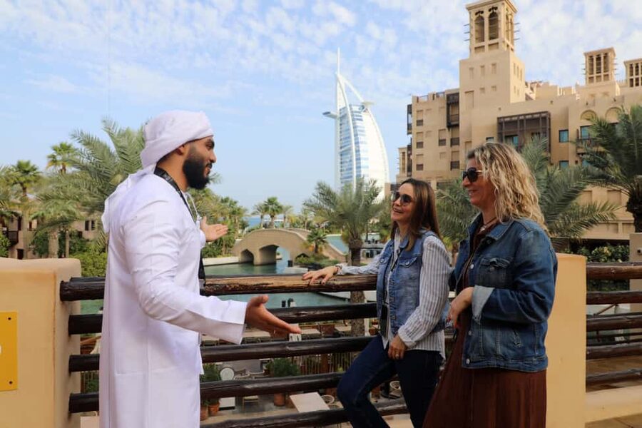 Dubai Top Highlights: Frame Entry, Souks, Abra & Street Food - Al Farooq Mosque start: blue tiles and a calmer first hour
