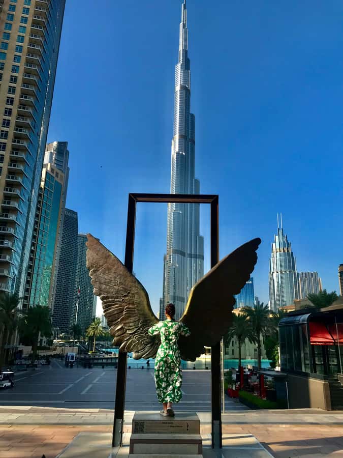 Dubai: Top Must-See Sights Tour with Burj Khalifa At The Top - Al Bastakiya and Al Fahidi Village, where the streets explain Dubai