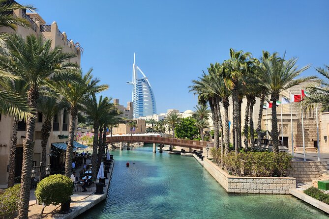 Dubai Top Ten Must-see Sights with Burj Khalifa and Transfers - Souk Madinat Jumeirah, Burj Al Arab area, and gift-shopping reality