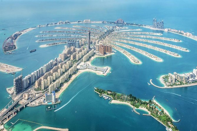 Dubai Tour - Palm Jumeirah: the Atlantis-shaped world you can actually walk into