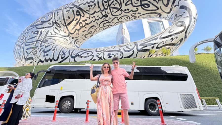 Dubai: Traditional and Modern Tour with Burj Khalifa Ticket - Burj Khalifa floors 124 and 125: how to get the most out of the views