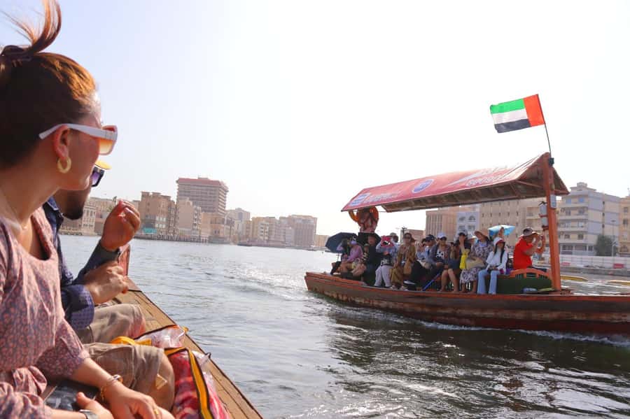 Dubai: VIP Private City Tour with Burj Khalifa Entry Tickets - Dubai Mall and Dubai Fountain timing before the tower