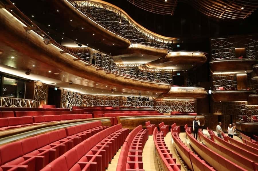 Dubai: Walking, Architecture and History Tour of Dubai Opera - Auditorium Transformations: Seat Storage and Flat Floor Mode