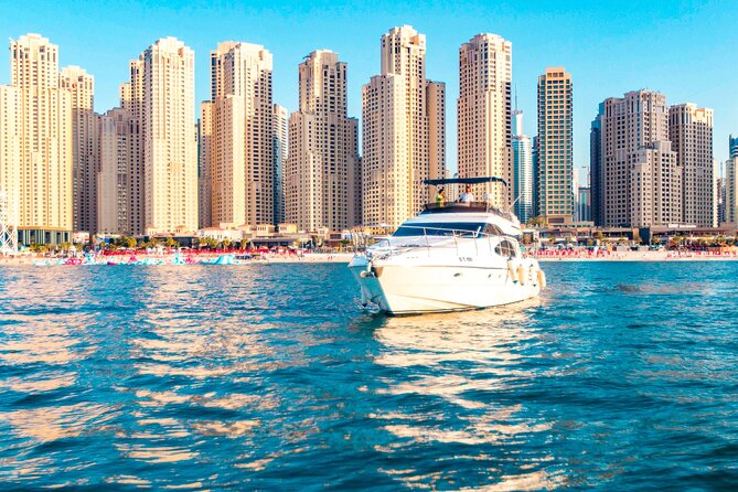 Dubai Yacht Rental - Book 58 ft Private Yacht up to 28 persons - The crew: what you can expect when things change