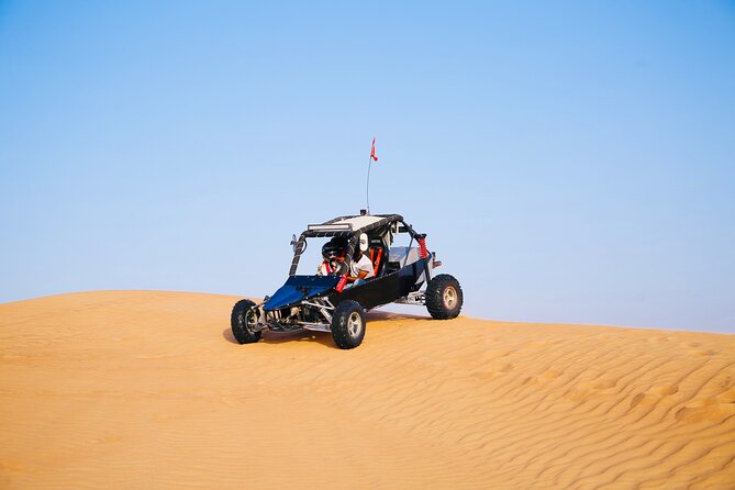 Dune Raiders - Sandboarding That Fits Real Skill Levels