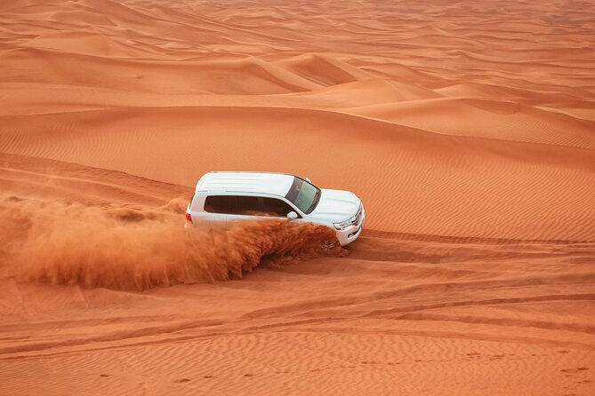Evening Desert Safari in Dubai - Henna, Costumes, and Shisha: Small Cultural Extras That Add Flavor