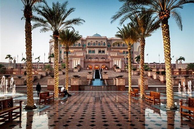 Exclusive Abu Dhabi tour, without Ferrari World - Pickup From Dubai or Sharjah, and What “Private” Means Here