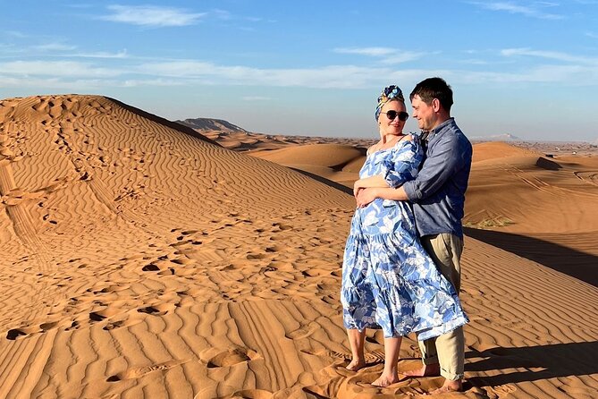Exclusive Desert safari - Sunset dune photography: the small window that makes it feel special