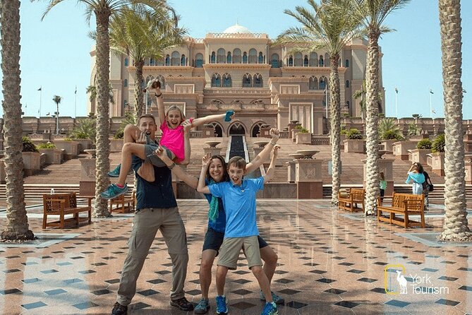 Exclusive Full-Day Abu Dhabi City Tour with Sheikh Zayed Mosque - Price and value: what $275 per person buys you
