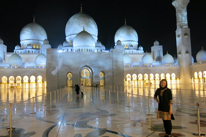 Ferrari World Theme Park and Abu Dhabi Tour with Pick Up - From Dubai to Abu Dhabi in one day, without losing your whole day