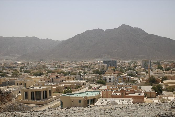 Five Emirates Full Day Tour from Dubai with Hotel Transfers - Fujairah by Way of the Hajar Mountains: Gulf of Oman Views and Old Mosques