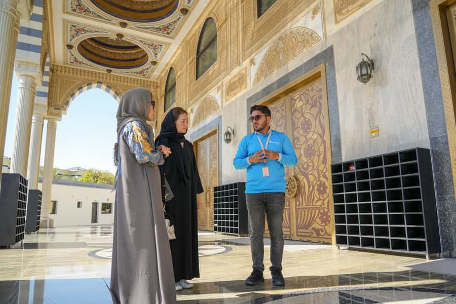 From Abu Dhabi: Dubai City Tour with Creek, Abra & Old Souks - Gold Souk and Spice Souk: guided shopping without getting lost