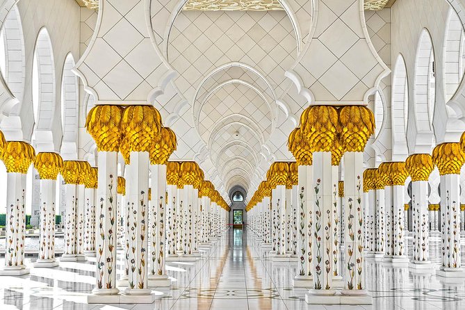 From Abu Dhabi: Grand Mosque, Qasr Al Watan Palace & Etihad Tower - A smooth half-day loop in Abu Dhabi