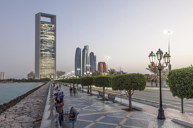 From Abu Dhabi: Grand Mosque, Qasr Al Watan Palace & Etihad Tower - Qasr Al Watan Palace: Palace of Nations and how the visit flows