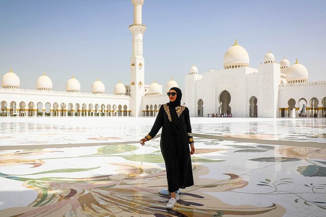 From Abu Dhabi: Sheikh Zayed Mosque, Royal Palace & Etihad Tower - Qasr Al Watan: palace access without the inside guided tour