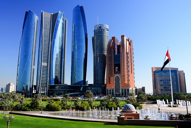 From Abu Dhabi: Sheikh Zayed Mosque, Royal Palace & Etihad Tower - Who should book, and who might want another option?
