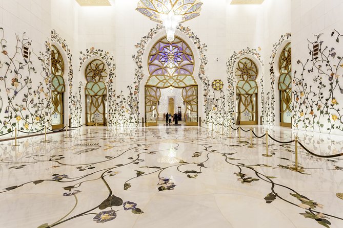 From Dubai: Abu Dhabi City Sightseeing & Sheikh Zayed Mosque - Founders Memorial and the Constellation Monument Moment