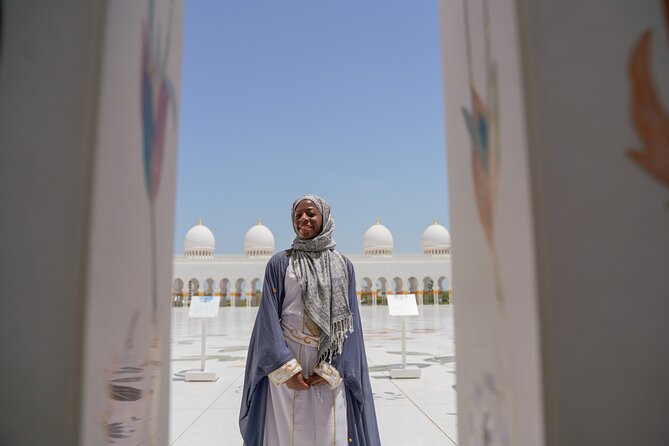 From Dubai: Abu Dhabi Full-Day Trip with Louvre & Grand Mosque - Louvre Abu Dhabi: making the most of your 2 hours