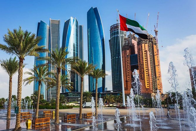 Full Day Abu Dhabi City & Ferrari World Tour - Tour guide and group feel: what stands out from real experiences